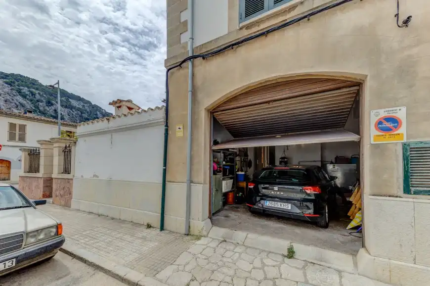 Parking de Casa adosada en venta en Pollença con Aire acondicionado, Calefacción y Jardín privado