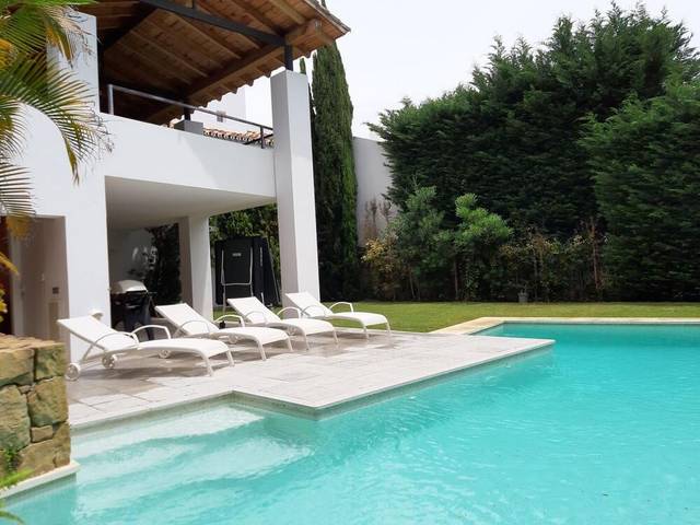 Casa-chalet en Alquiler en Nueva Andalucía centro