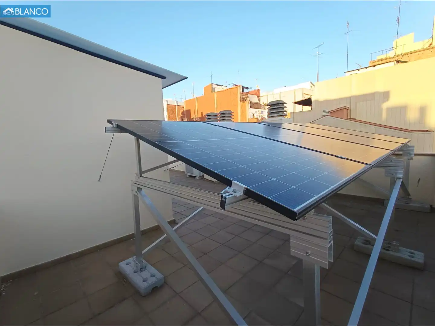 Terrace of Houses for sale in L'Hospitalet de Llobregat  with Air Conditioner, Heating and Terrace