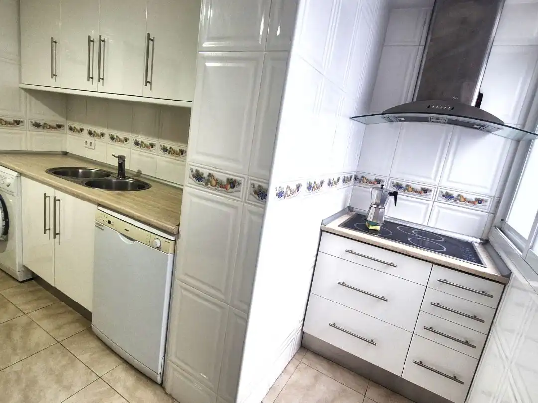 Flat for rent in Calle Carlos Arniches, 7, El Soto - Azorín