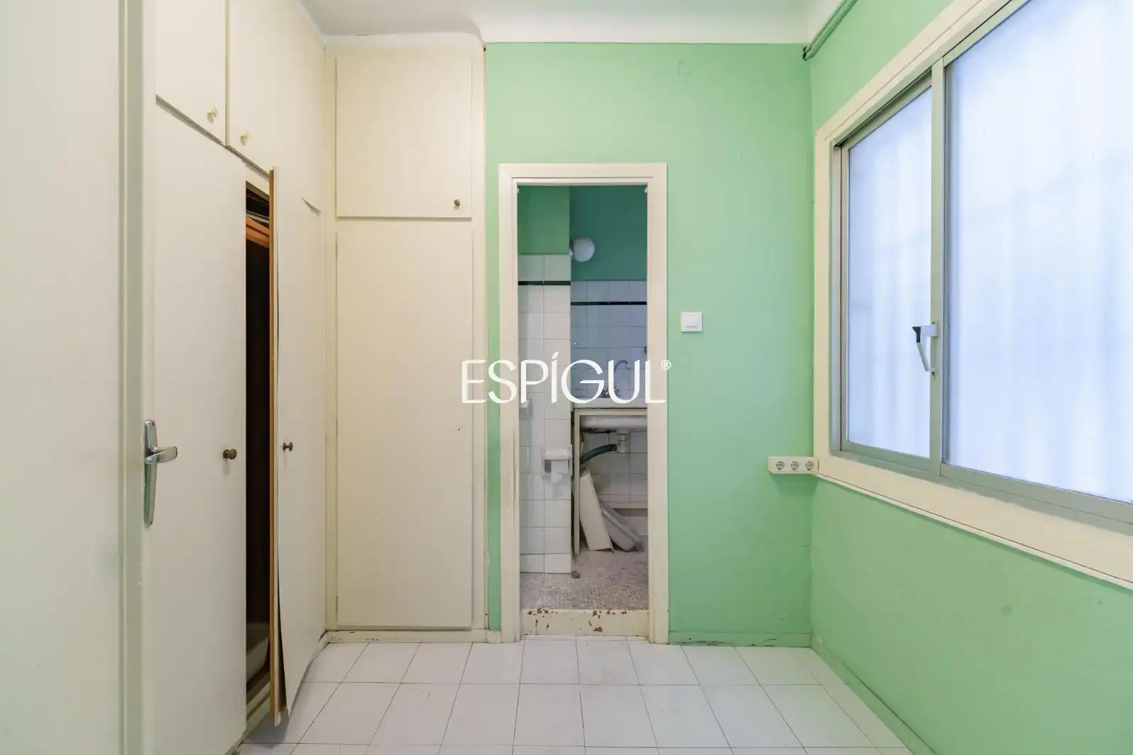 Habitación de Piso en venta en Barcelona con Calefacción, Parquet y Terraza