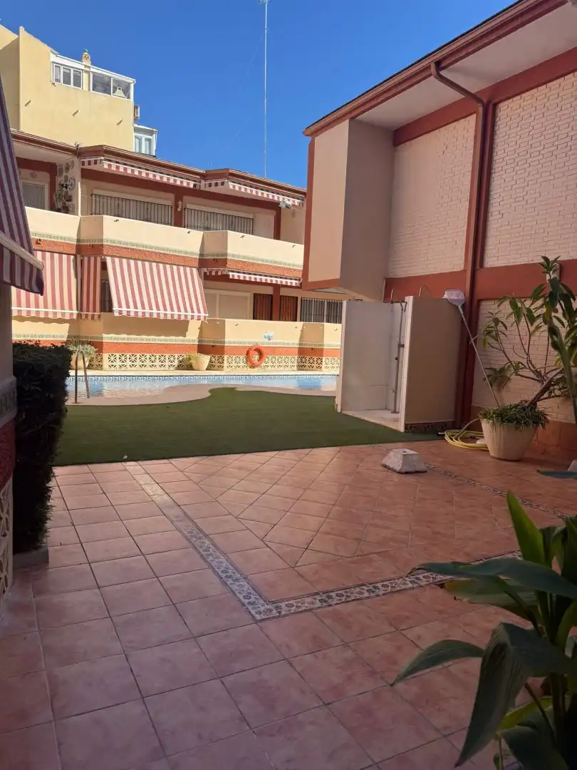 Terraza de Estudio de alquiler en Torremolinos con Aire acondicionado, Calefacción y Terraza
