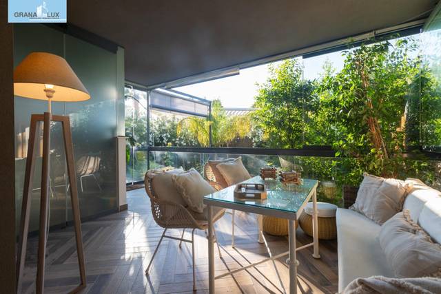 Piso en Venta en Calle Astrea en Santa Isabel