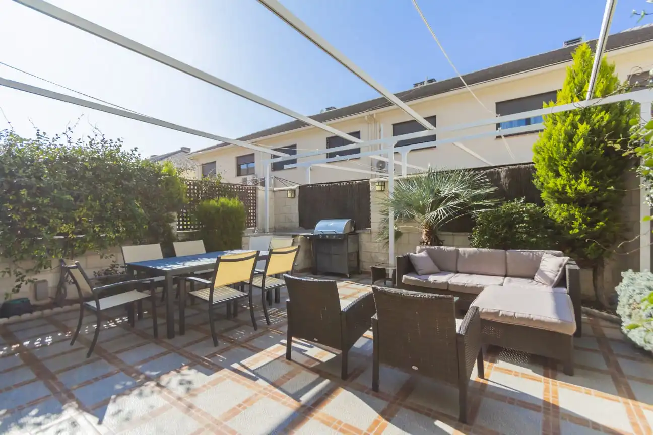 Terrace of Detached homes for sale in Aranjuez