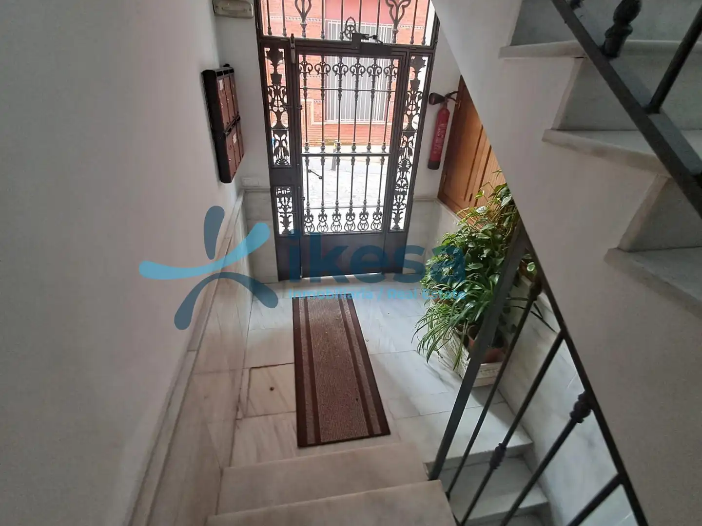Piso en venta en Puente Genil con Balcón