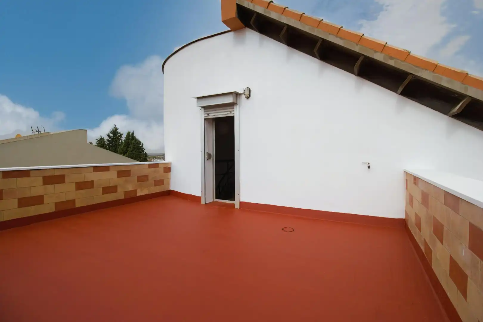 Terraza de Casa o chalet en venta en Bormujos con Aire acondicionado, Calefacción y Jardín privado