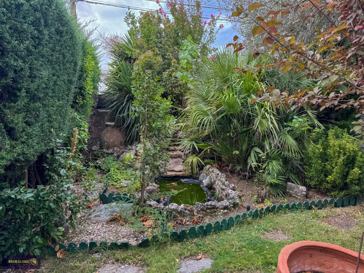 Jardí de Casa o xalet en venda en Cabanillas de la Sierra amb Jardí privat, Traster i Piscina
