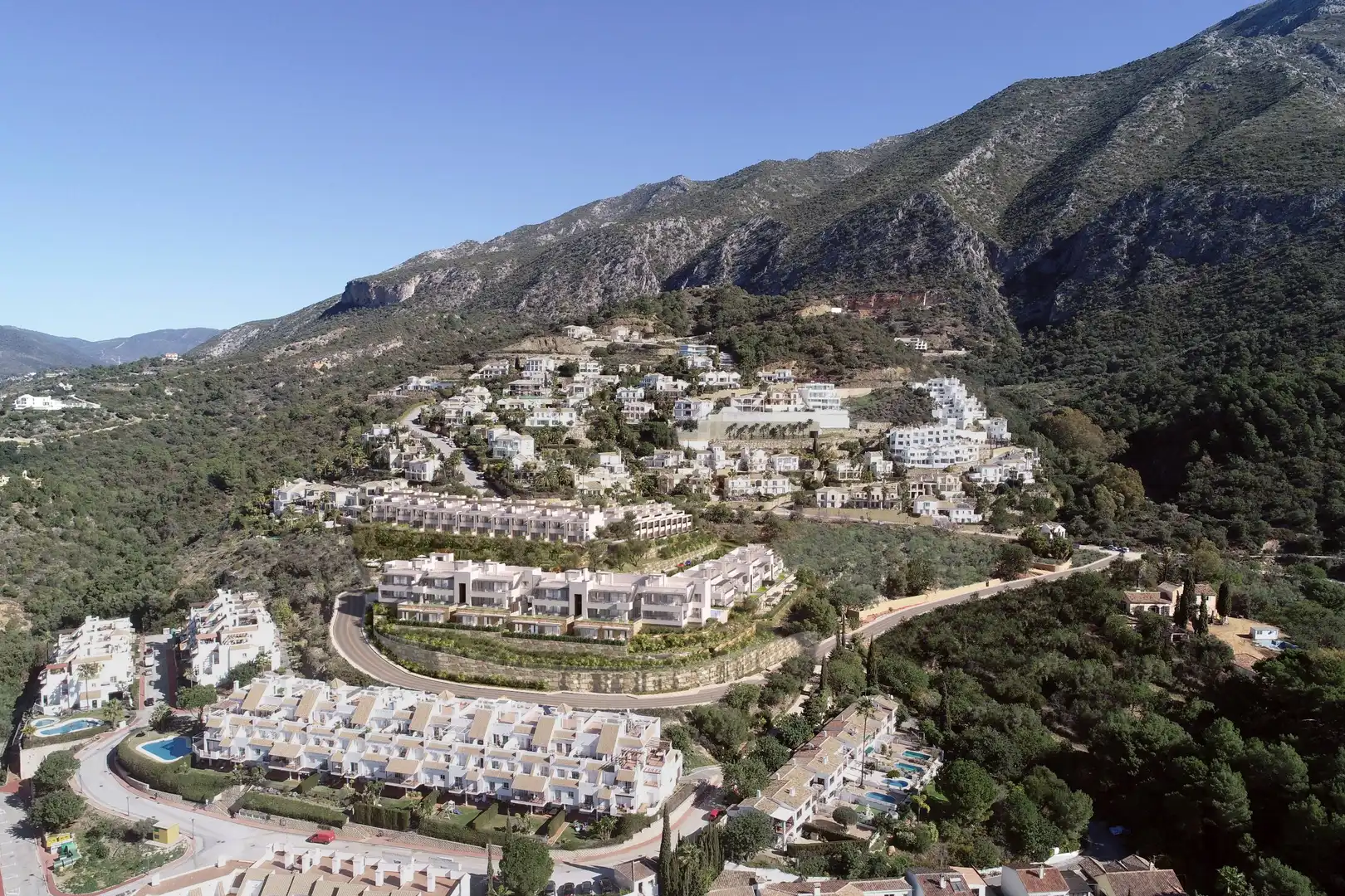 Vista exterior de Apartament en venda en Istán amb Aire condicionat, Calefacció i Jardí privat