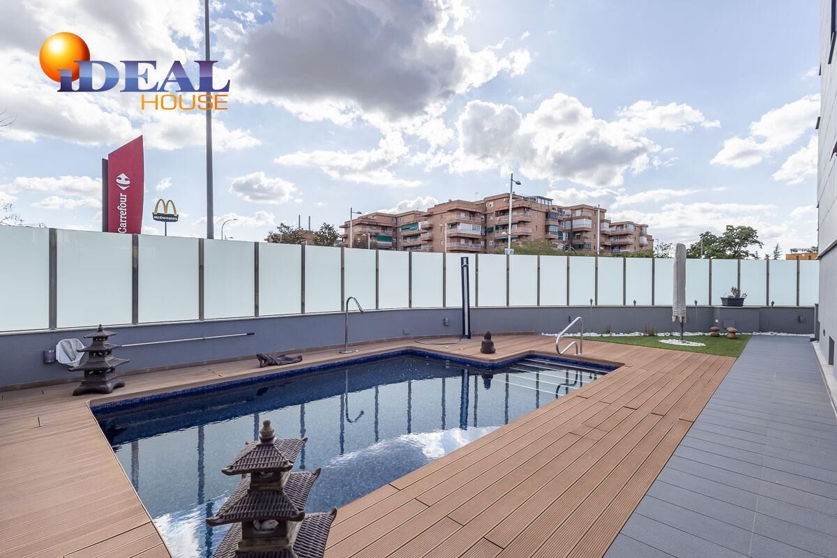 Casa o xalet en venda a Avenida FERNANDO DE LOS RIOS, 41, Barrio de Zaidín