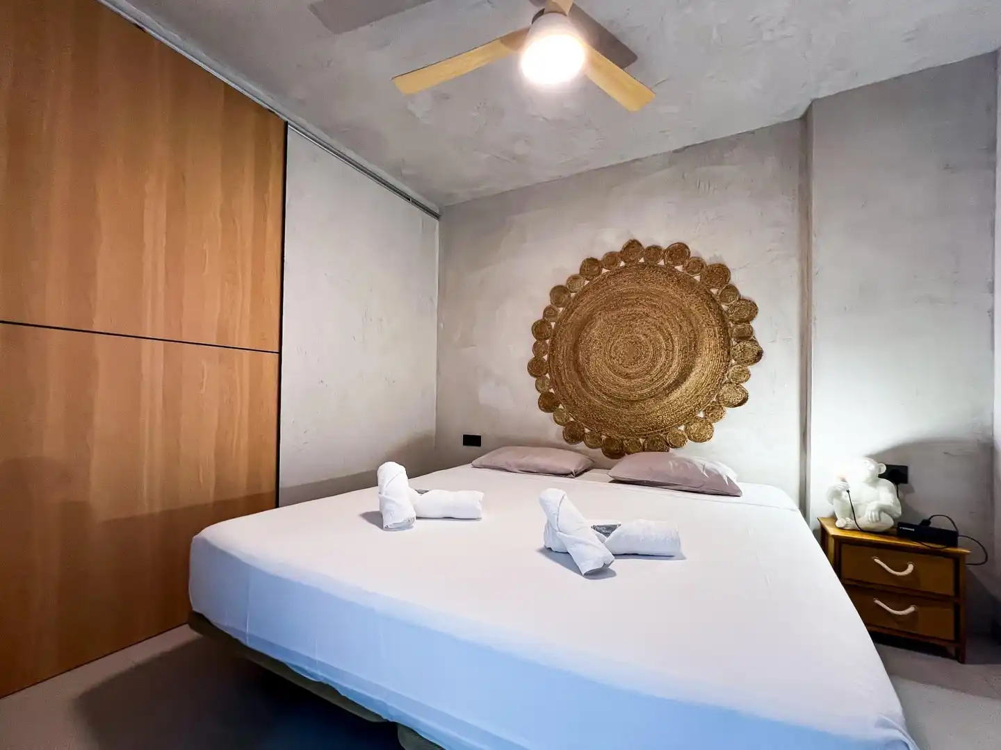 Dormitori de Apartament en venda en Adeje amb Terrassa, Moblat i Piscina comunitària