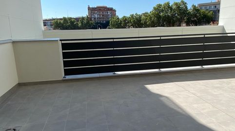 Foto 4 de Dúplex de alquiler en Centre, Badalona