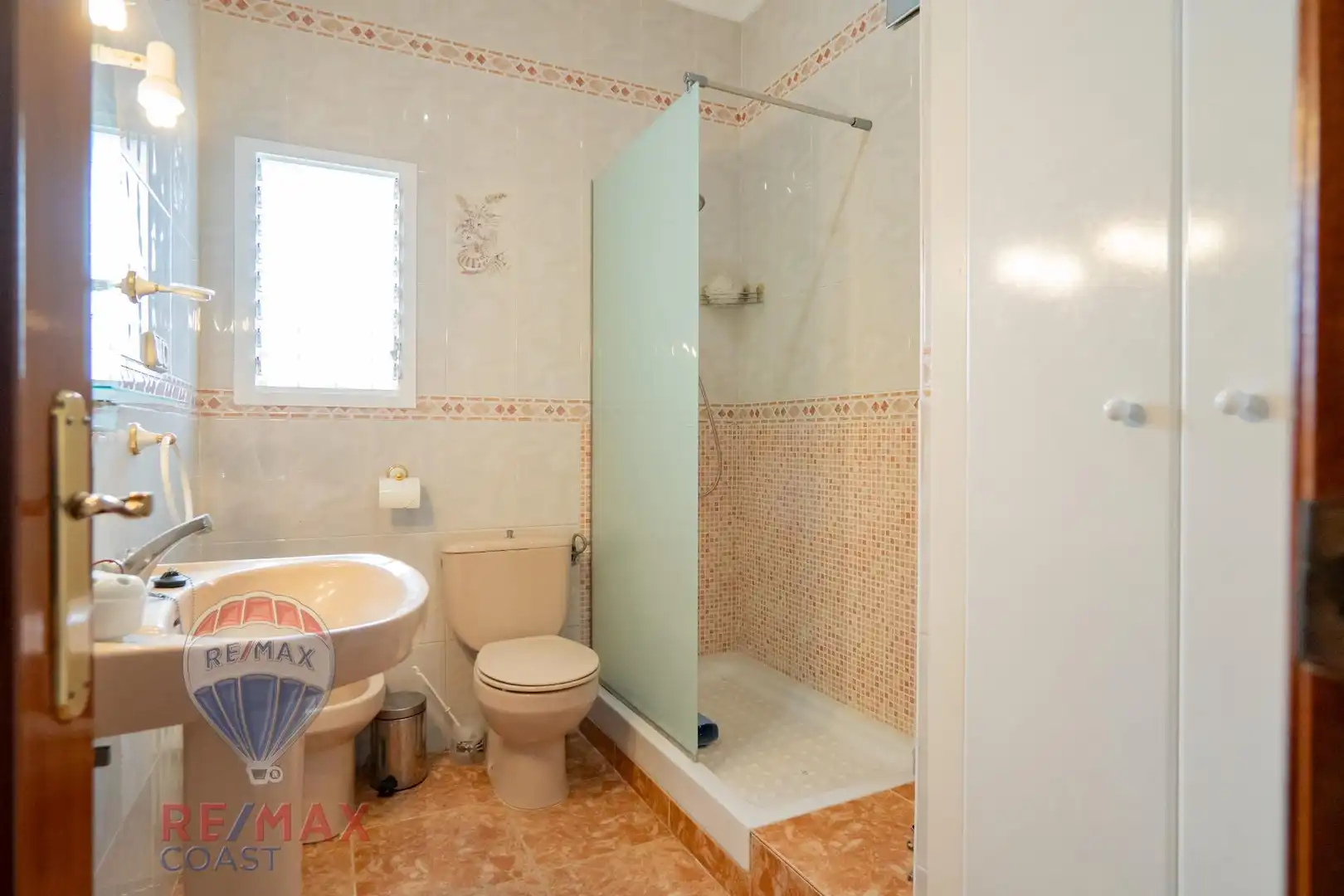 Baño de Casa o chalet en venta en Rincón de la Victoria con Jardín privado, Terraza y Piscina