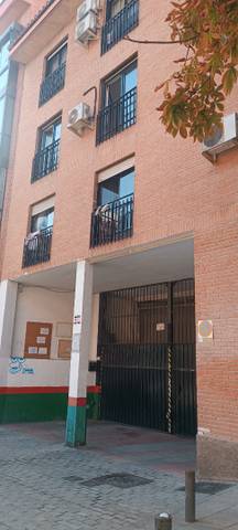 Garaje en Venta en Calle de Peña de Francia en Embajadores - Lavapiés