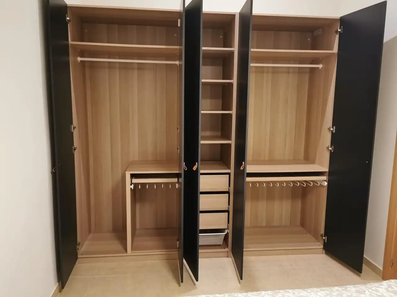 Bedroom of Flat for rent in Melilla
