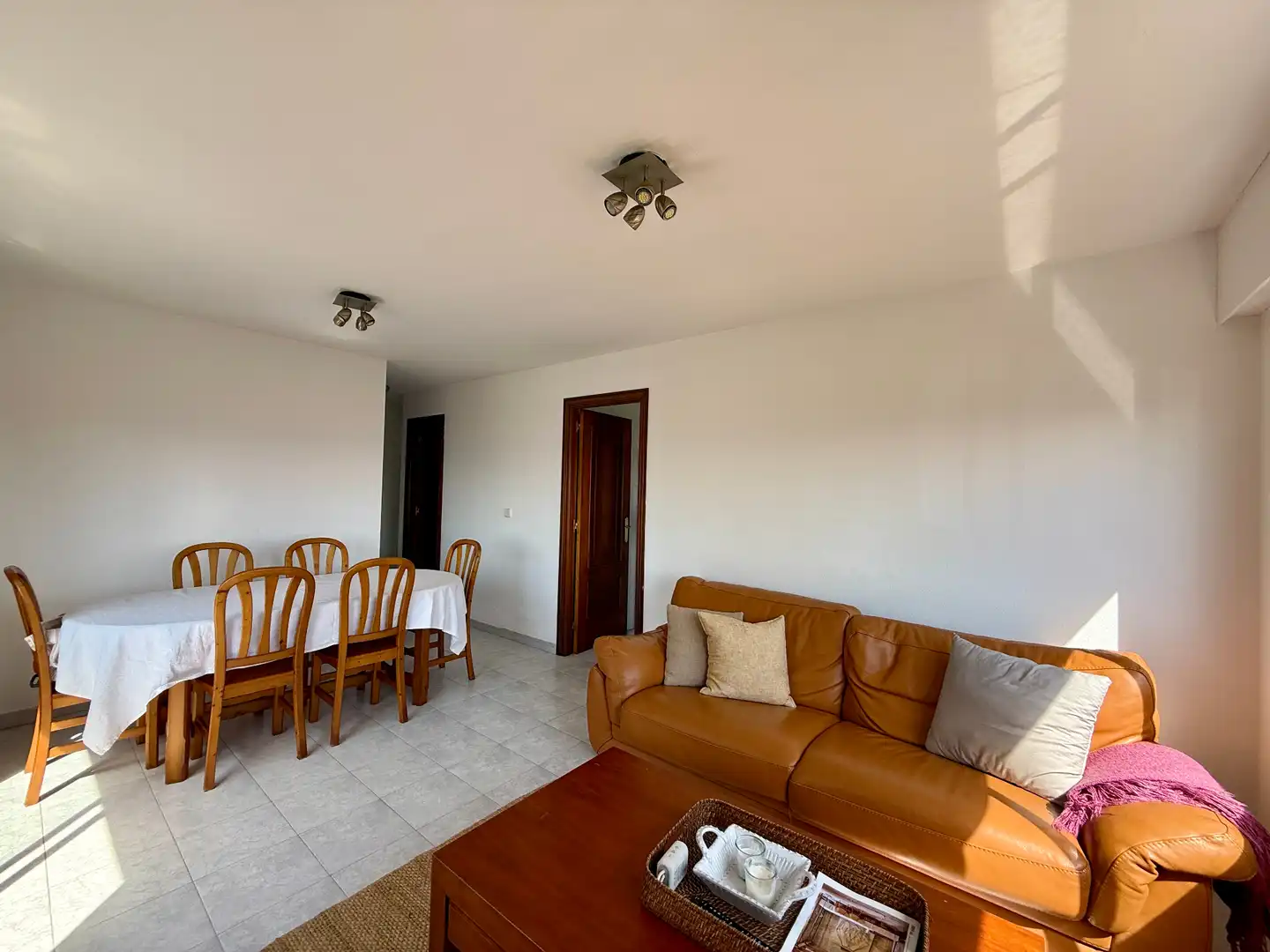 Living room of Flat for sale in O Grove    with Storage room, Furnished and Oven
