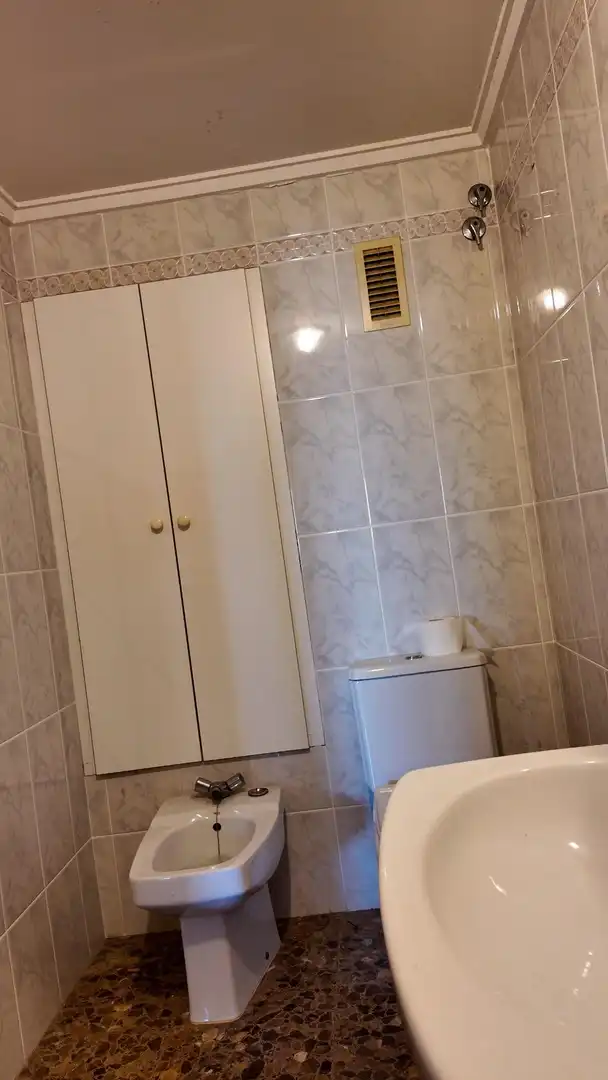Bathroom of Flat for sale in Oliva