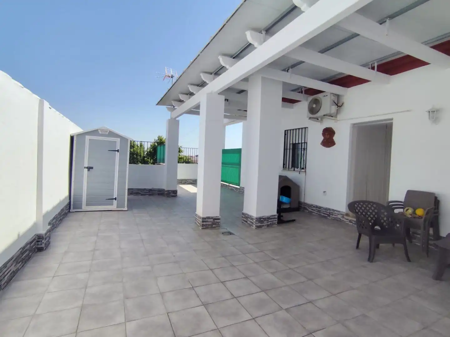 Terrasse von Wohnung zum Verkauf in Almonte mit Klimaanlage, Terrasse und Möbliert