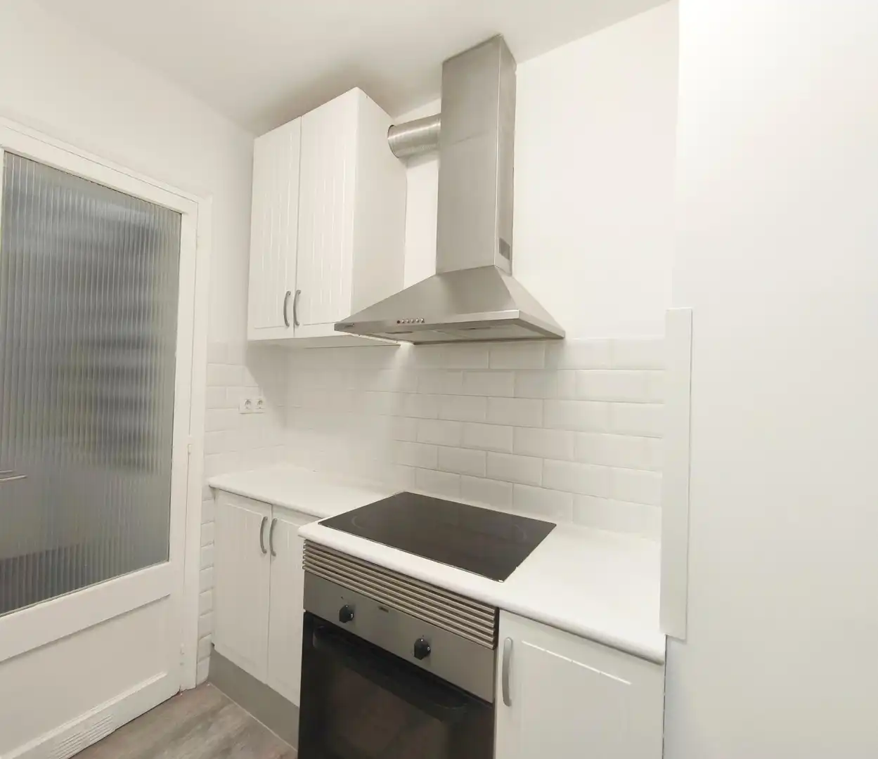 Ground floor with terrace for sale in Carrer JUAN DE LA COSA, imagen 8