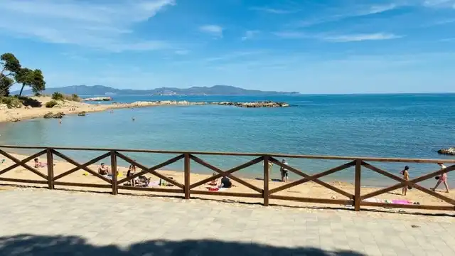 Casa o chalet en venta en L'Escala con Jardín privado, Terraza y Trastero
