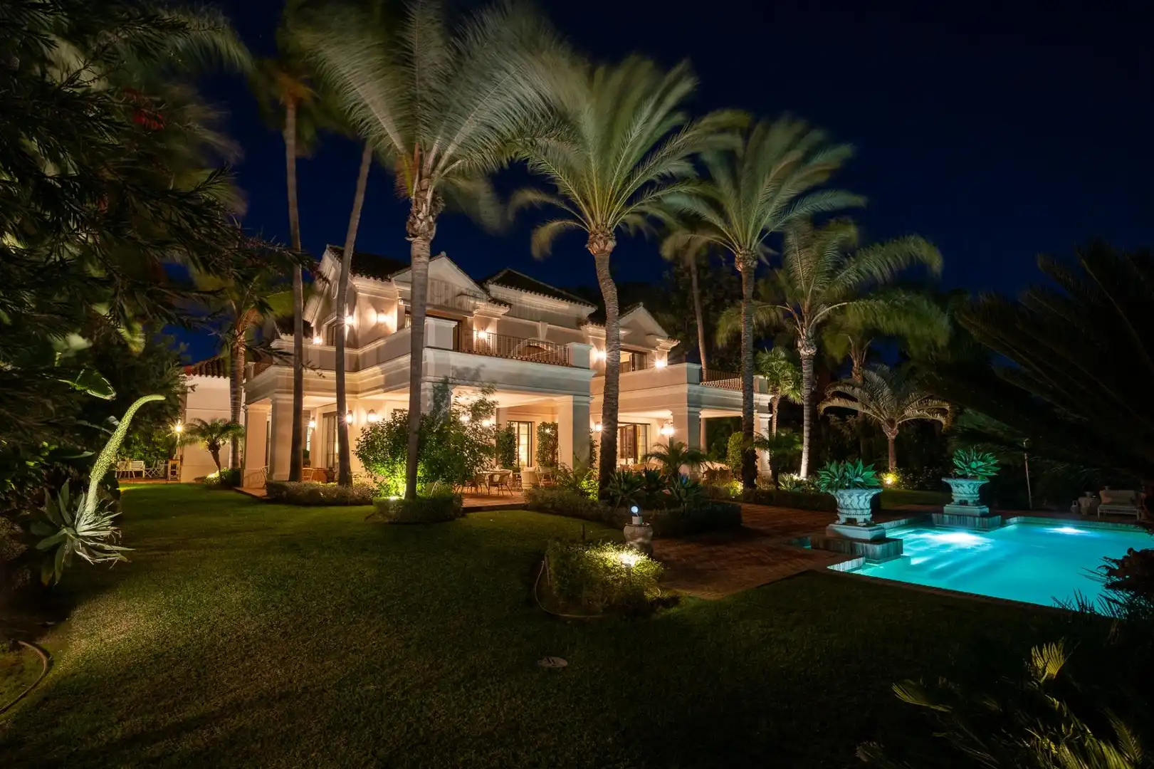 Chalet con terraza en venta en 16 (UR GUADALMINA BAJA), imagen 3