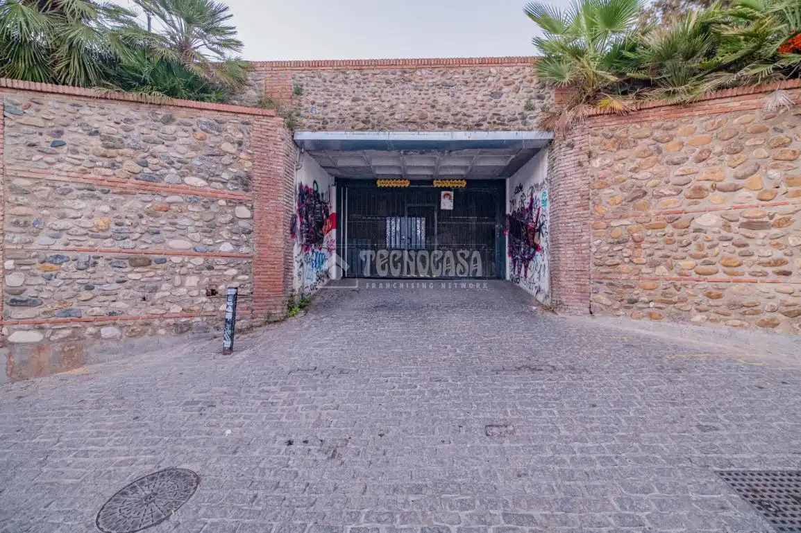 Parking de Garaje en venta en Granada