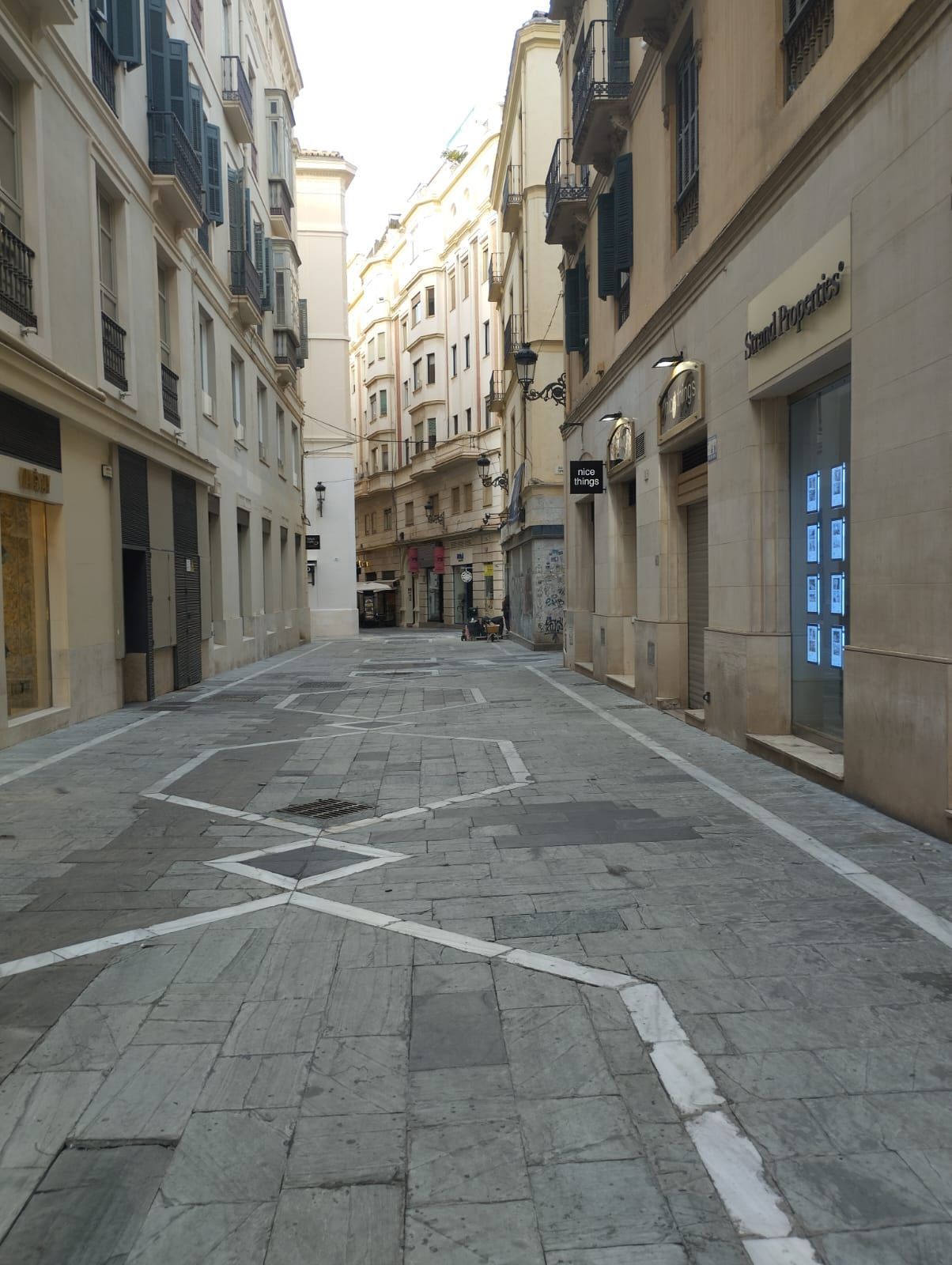 Vista exterior de Local de lloguer en Málaga Capital amb Aire condicionat