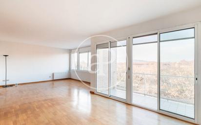 Exterior view of Attic for sale in  Barcelona Capital  with Balcony