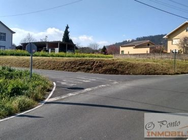 Wohnbaugrundstück zum Verkauf in Sedes - Pedroso - Doso