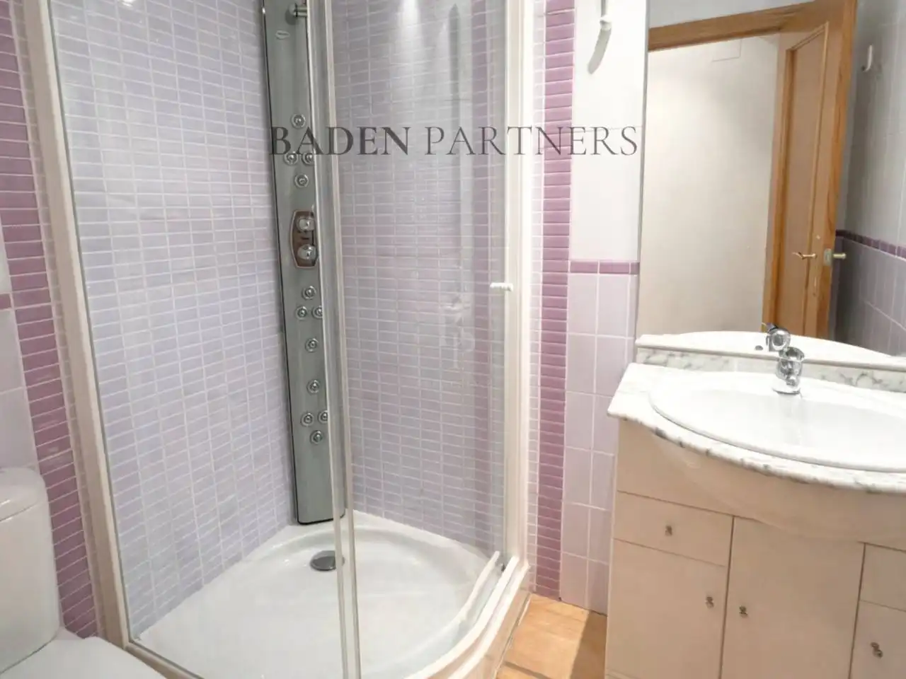 Badezimmer von Wohnung zum Verkauf in San Jorge / Sant Jordi mit Klimaanlage, Heizung und Terrasse