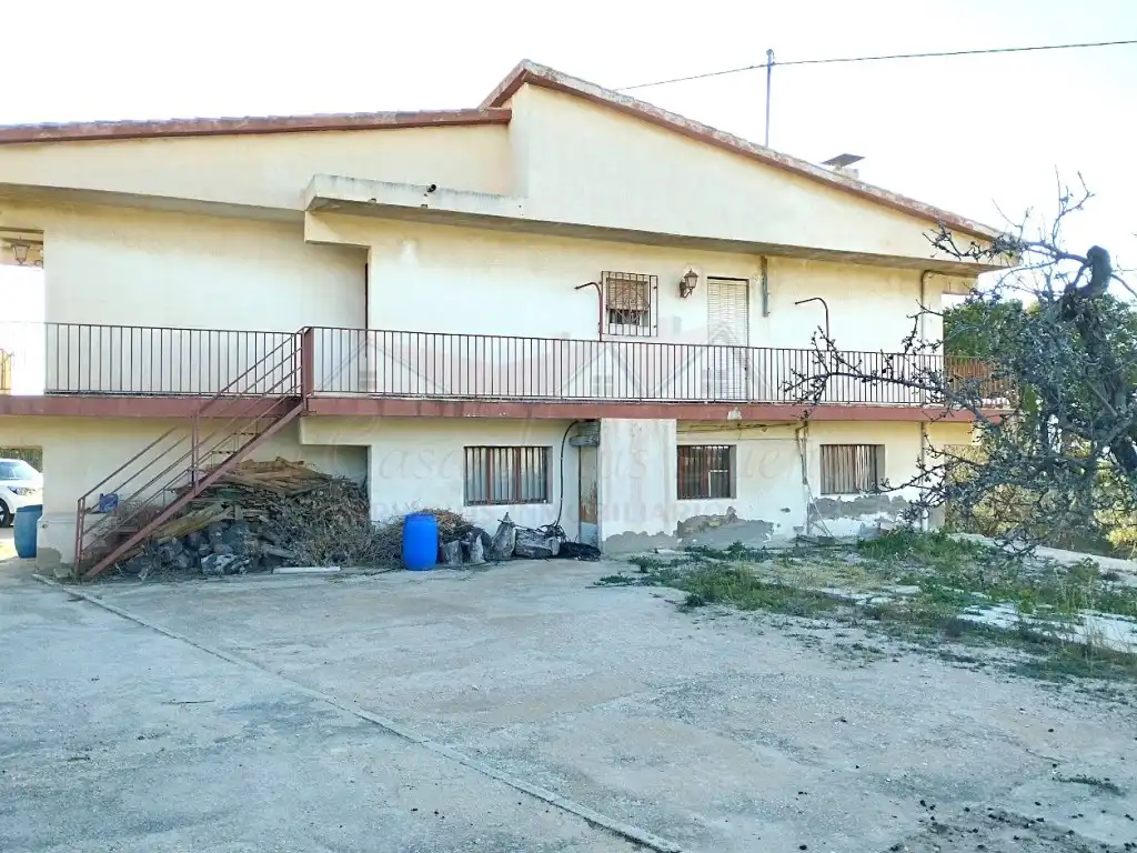Vista exterior de Casa o chalet en venta en Petrer
