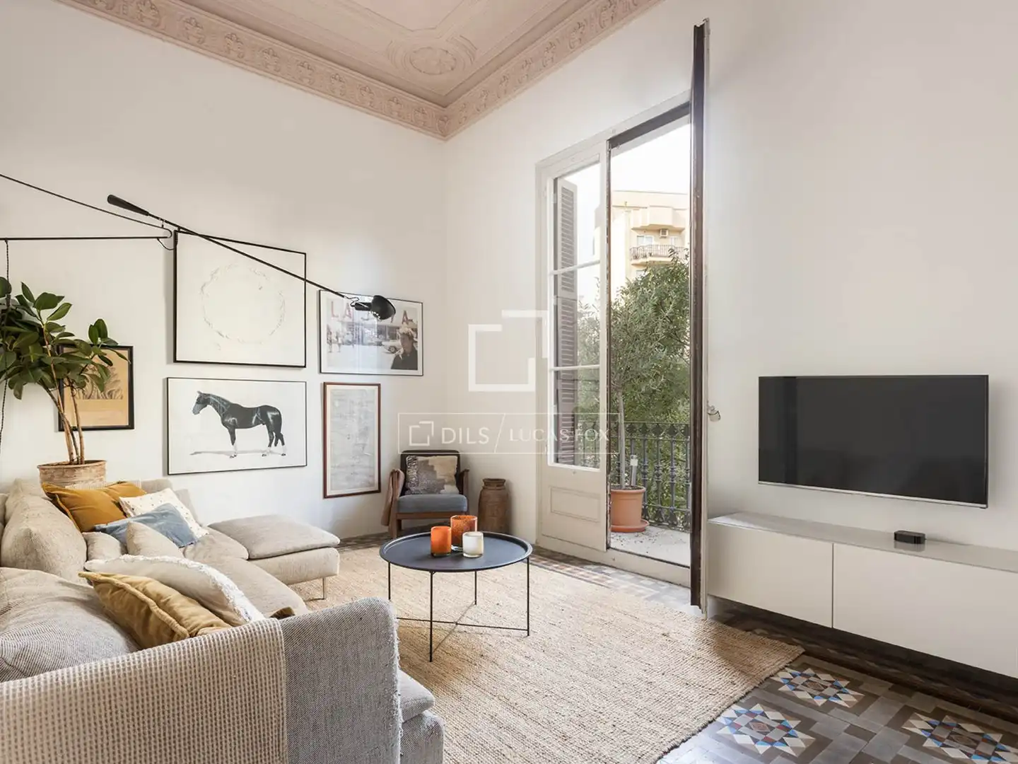 Sala de estar de Piso en venta en Barcelona con Aire acondicionado, Calefacción y Amueblado