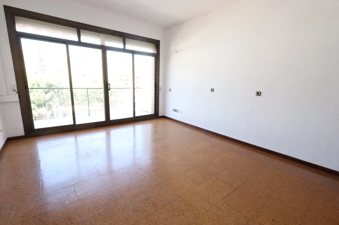 Schlafzimmer von Wohnung zum Verkauf in Barcelona mit Heizung, Balkon und Haustechnik