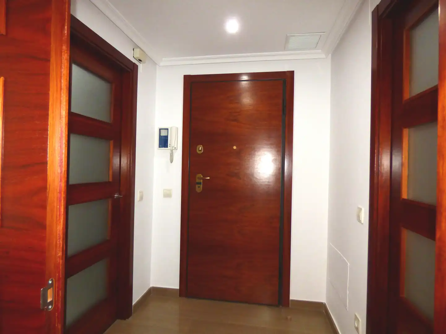 Piso de alquiler en Madrid - Bronce, Legazpi