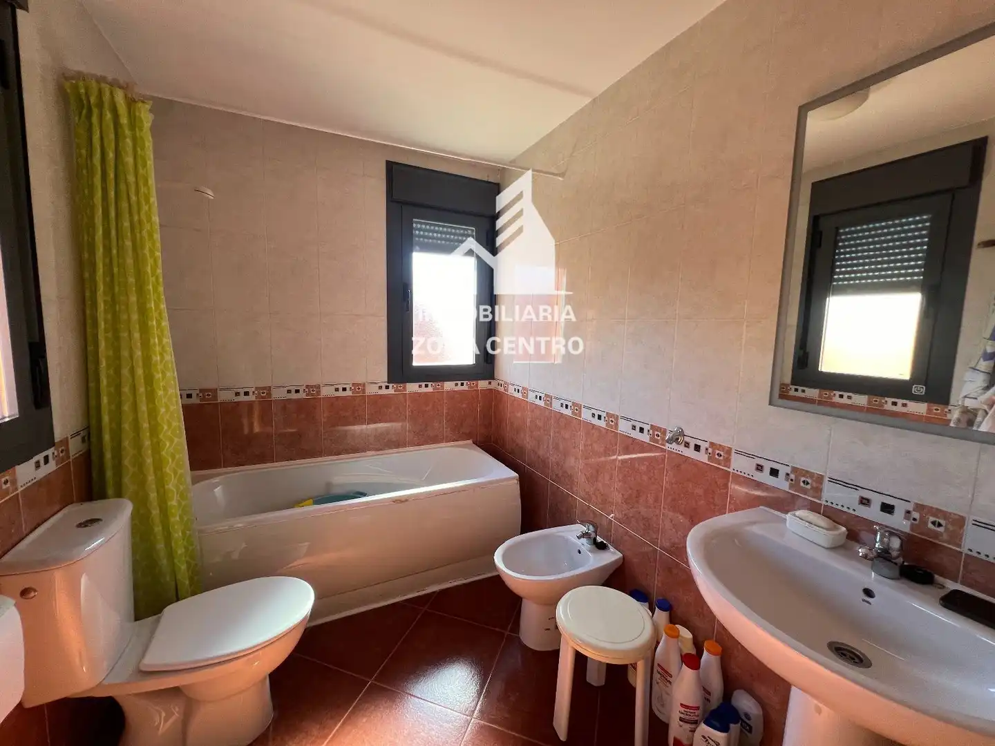 Bany de Casa o xalet en venda en Grijota amb Calefacció, Jardí privat i Terrassa