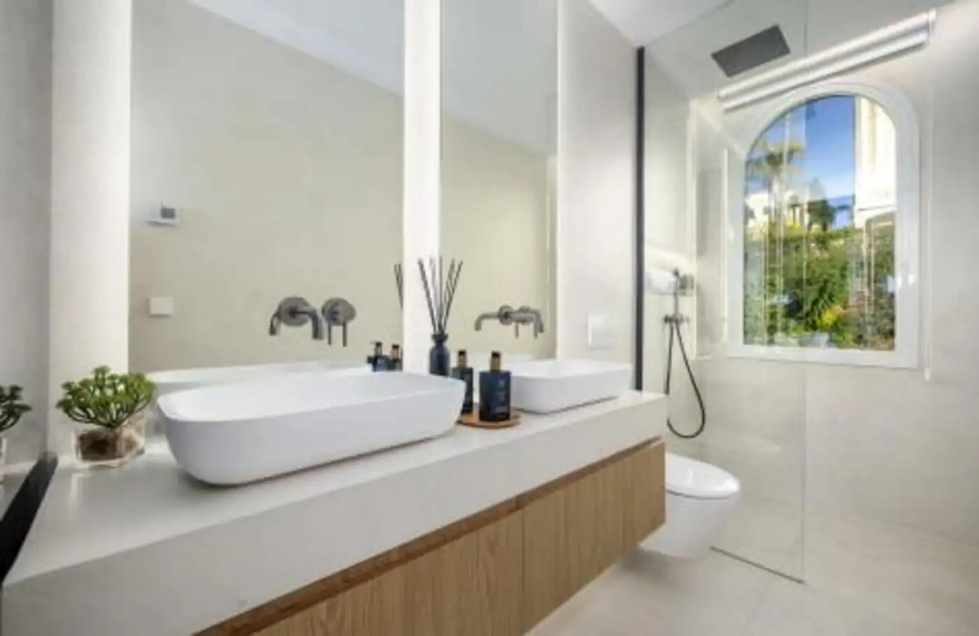 Penthouse with terrace for sale in La Quinta, imagen 30