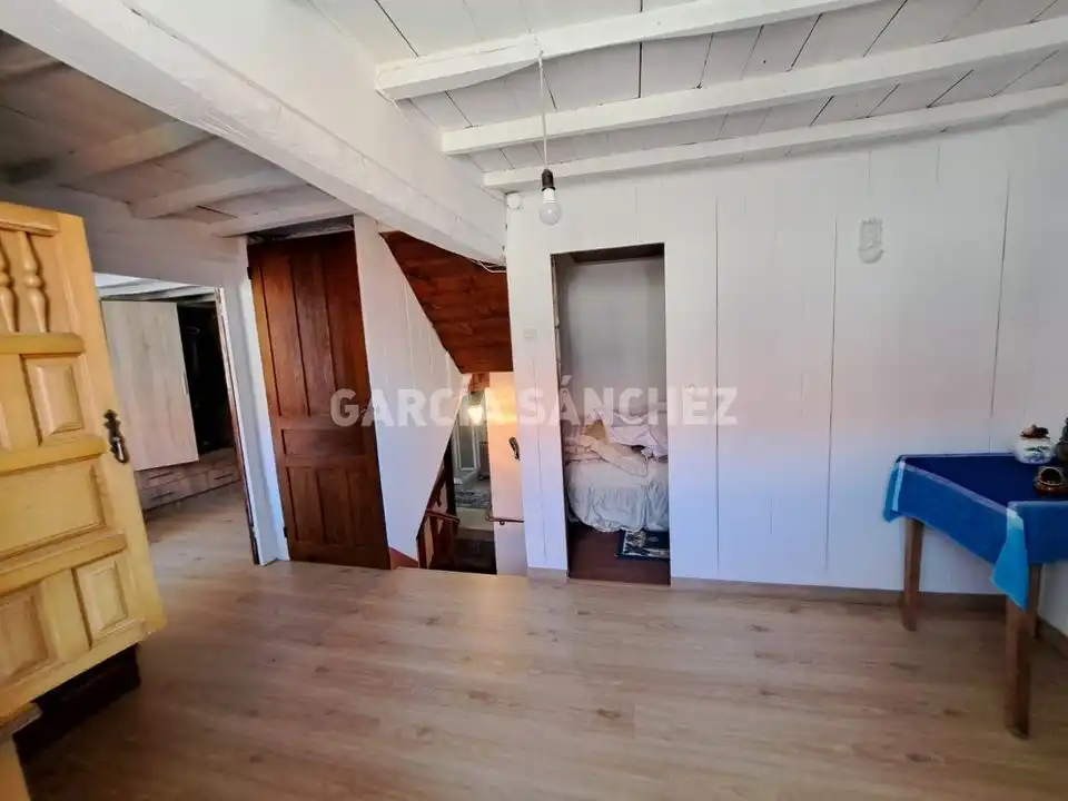 Houses for sale in Outes  with Furnished