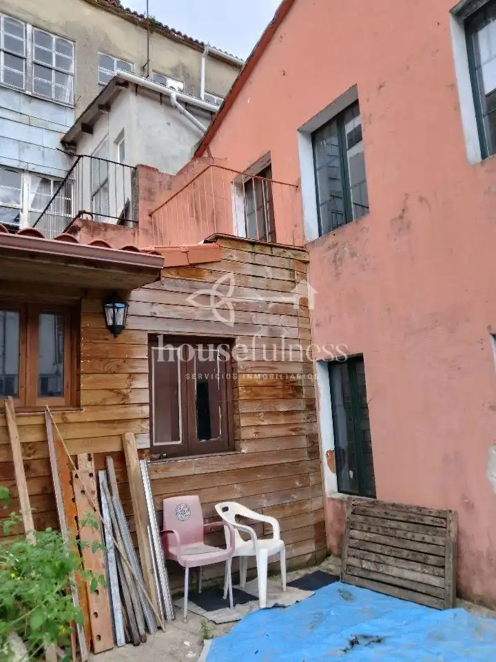 Vista exterior de Casa o xalet en venda en Ferrol amb Calefacció, Jardí privat i Terrassa