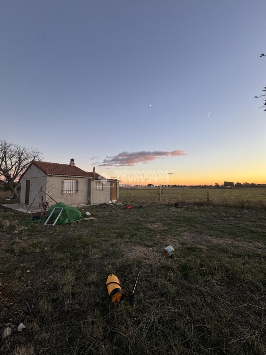 Land for sale in Santorcaz