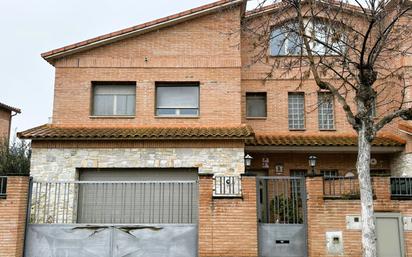 Exterior view of Single-family semi-detached for sale in Bellpuig  with Heating, Private garden and Terrace