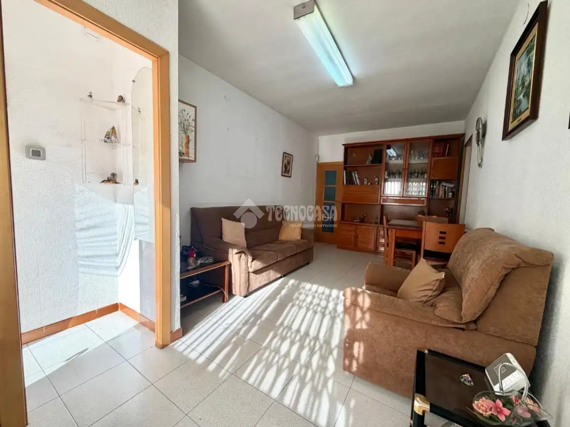 Casa aparellada en venda a Sant Martí, imagen 6