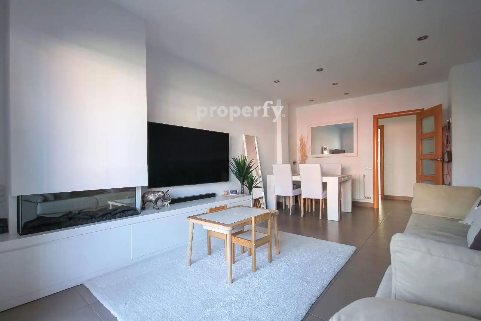 Living room of Flat for sale in Sant Andreu de Llavaneres  with Air Conditioner, Heating and Parquet flooring