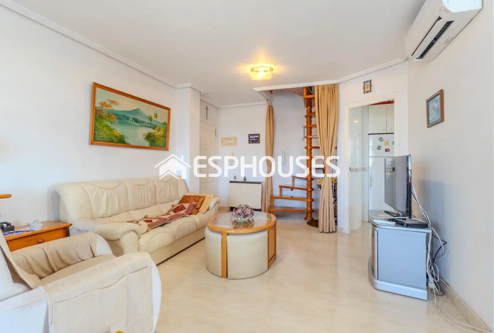Living room of Attic for sale in Guardamar del Segura  with Air Conditioner, Terrace and Storage room