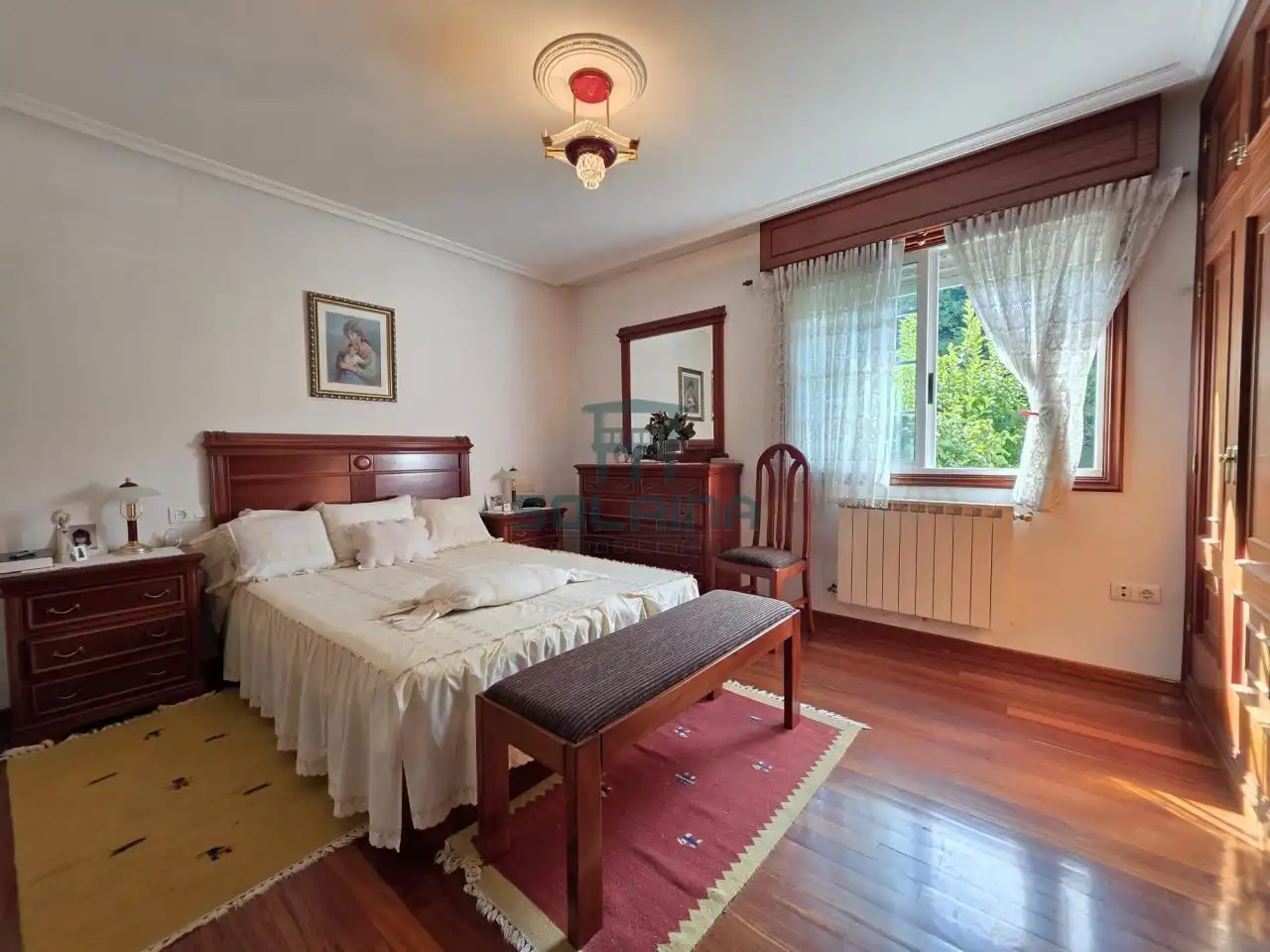 Dormitori de Casa o xalet en venda en Castrelo de Miño amb Calefacció, Jardí privat i Terrassa