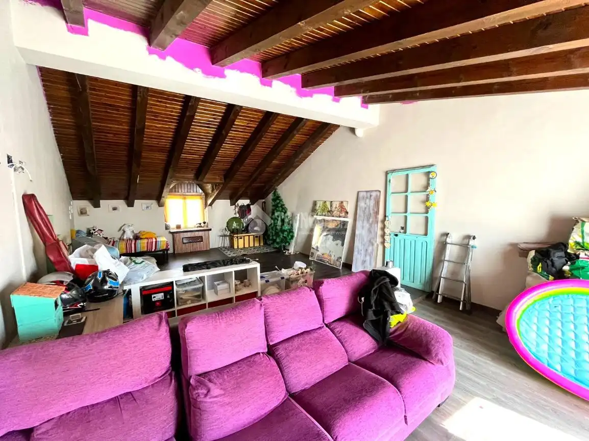 Sala de estar de Casa adosada en venta en Villamayor de Gállego con Aire acondicionado y Terraza