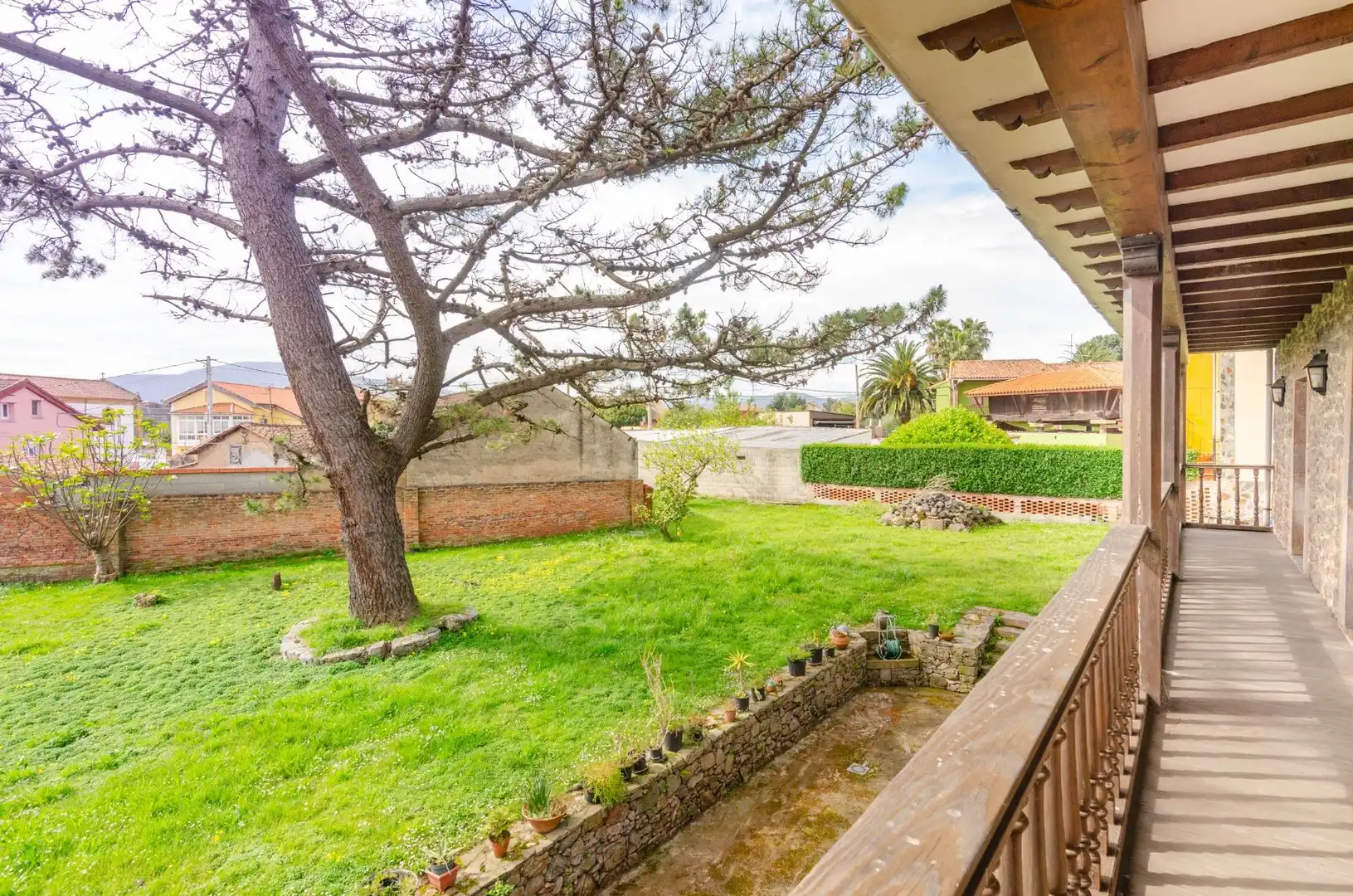 Jardín de Casa o chalet en venta en Avilés con Calefacción, Jardín privado y Terraza