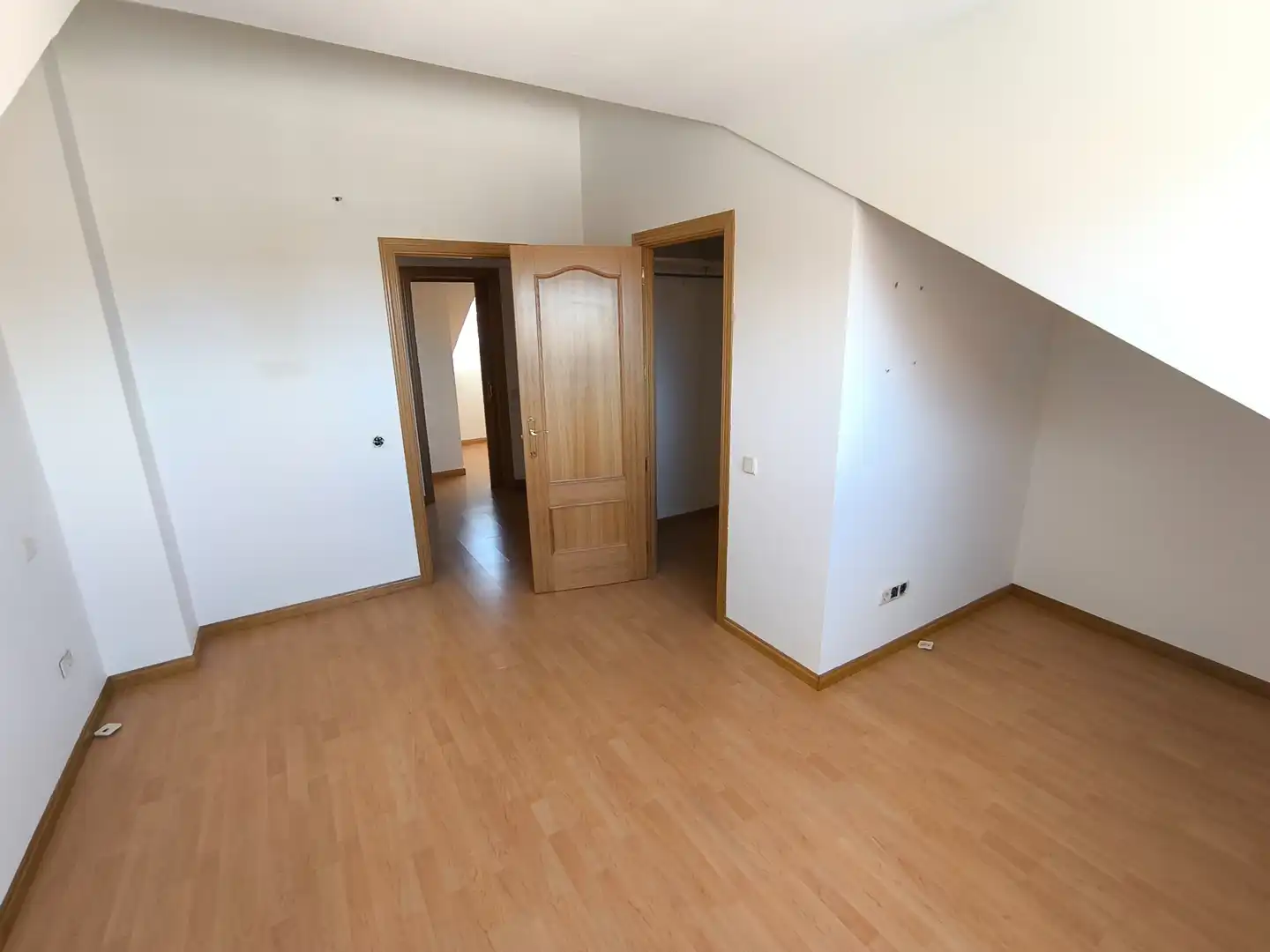 Habitación de Dúplex en venta en Valdetorres de Jarama
