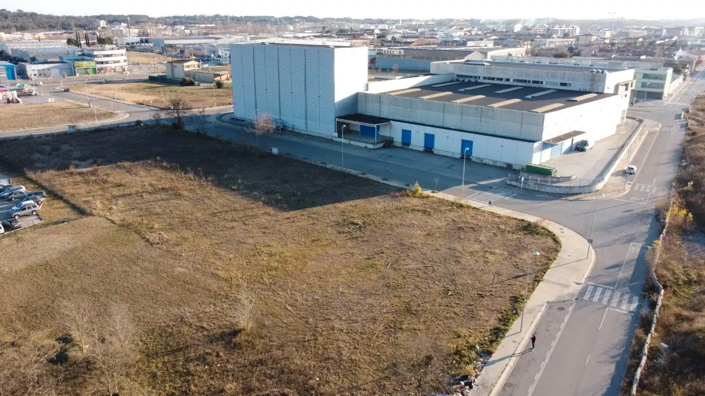Terreny industrial en venda a Carrer Francesca Bonnemaison I S, Mas Xirgu