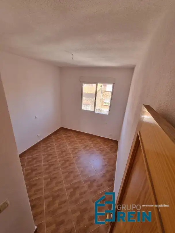 Dormitori de Casa adosada en venda en Domingo Pérez amb Terrassa i Balcó
