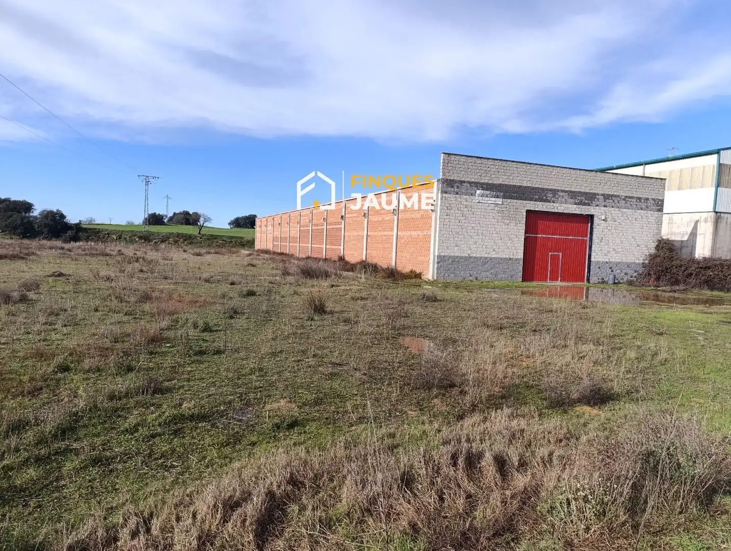 Industrial buildings for sale in LV-3024, Preixens