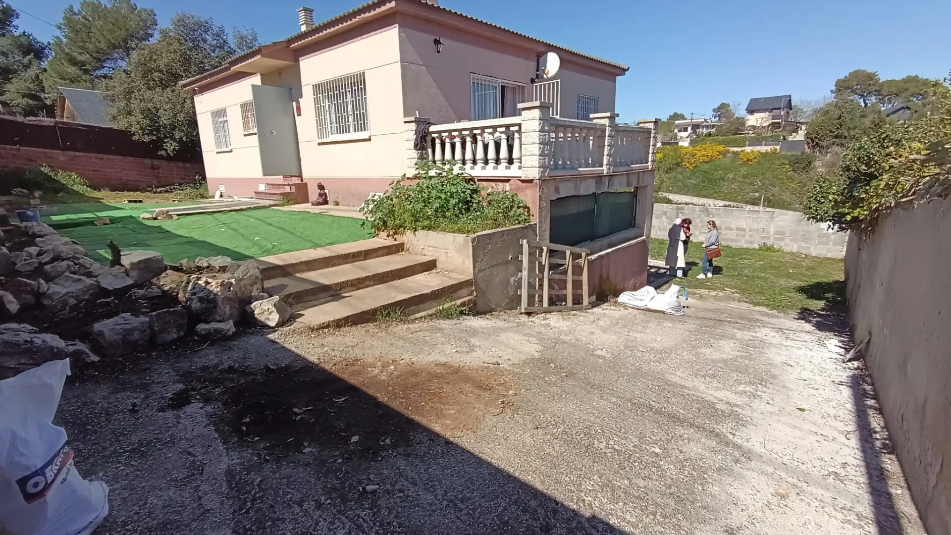 Exterior view of Houses for sale in La Torre de Claramunt  with Heating, Private garden and Terrace